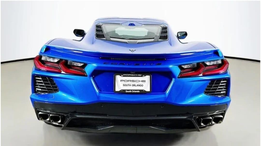 Corvette C8 Stingray Z51 — foto 5